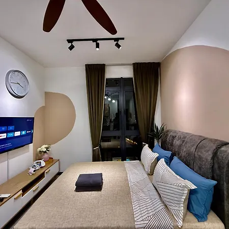 Neu Suites Service Apartment By Moonlight Kuala Lumpur Exterior photo