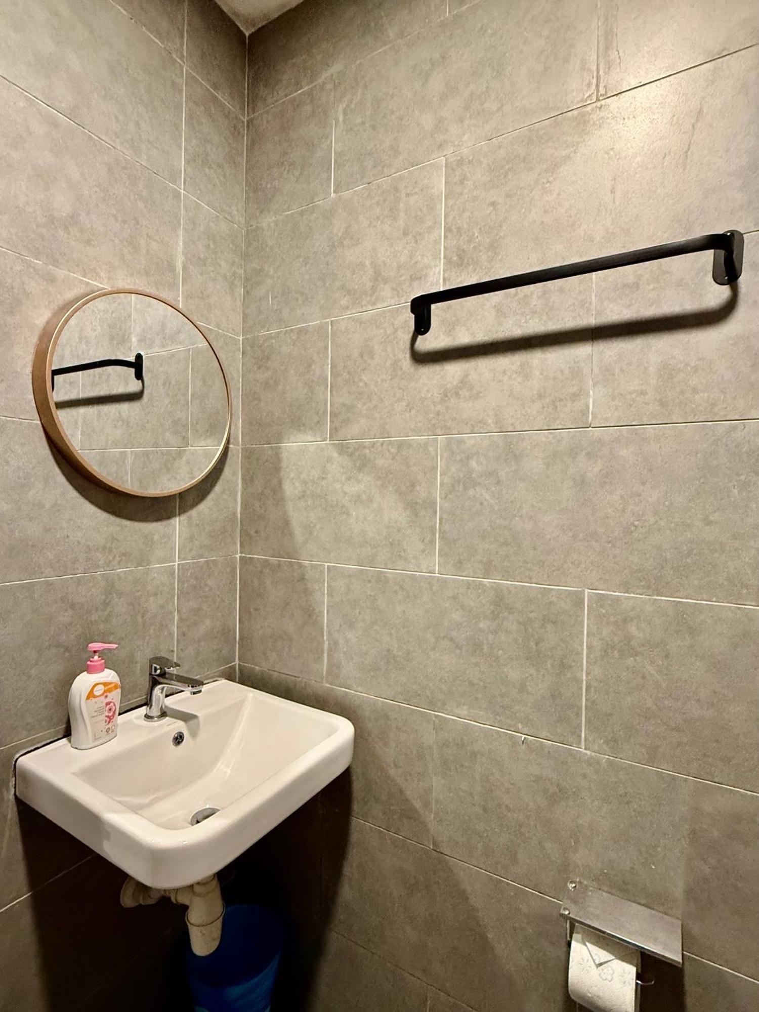 Neu Service By Moonlight Apartment